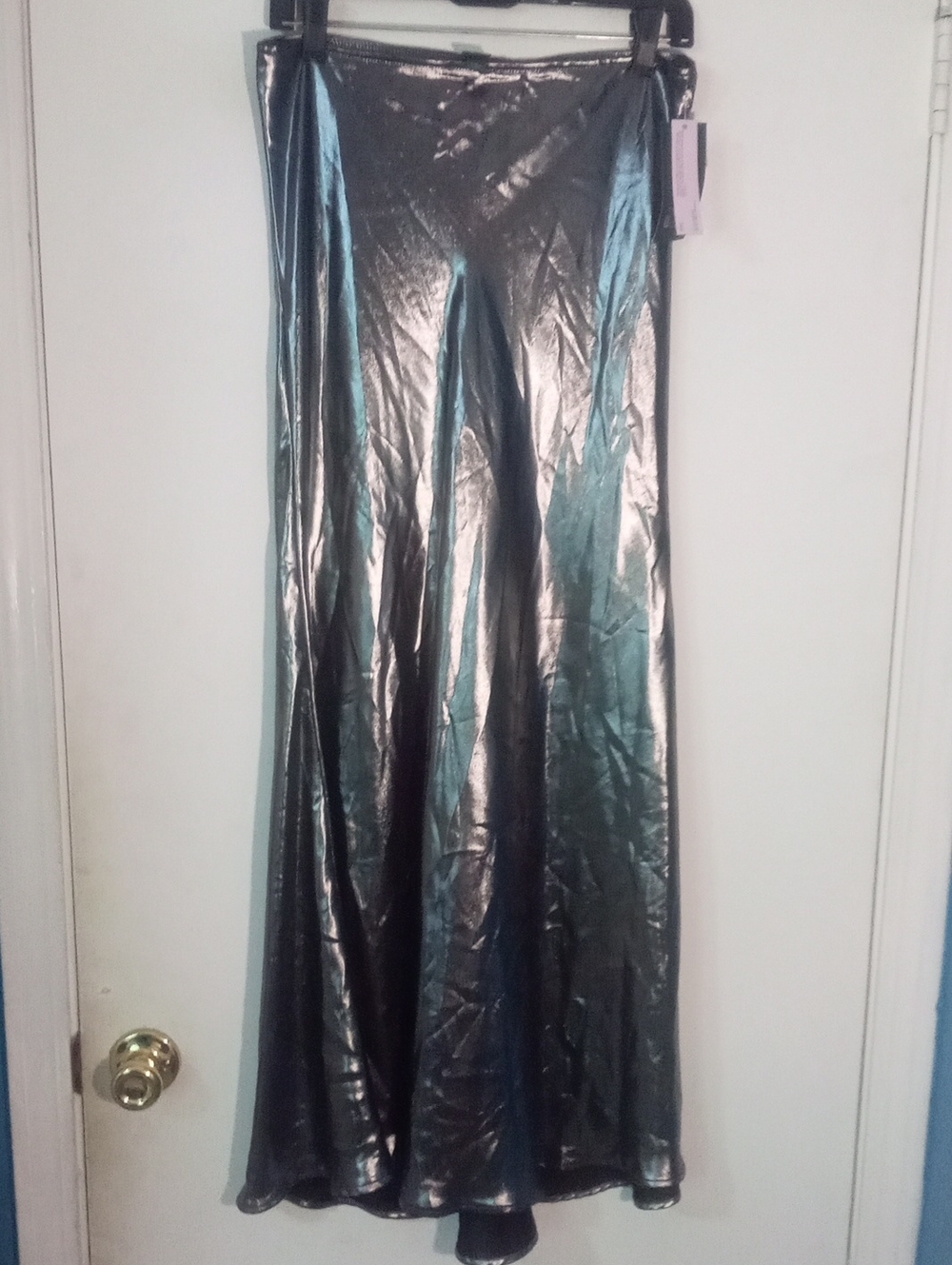 * Wild Fable Shimmer Metallic Maxi Skirt - Silver Small NWT $25